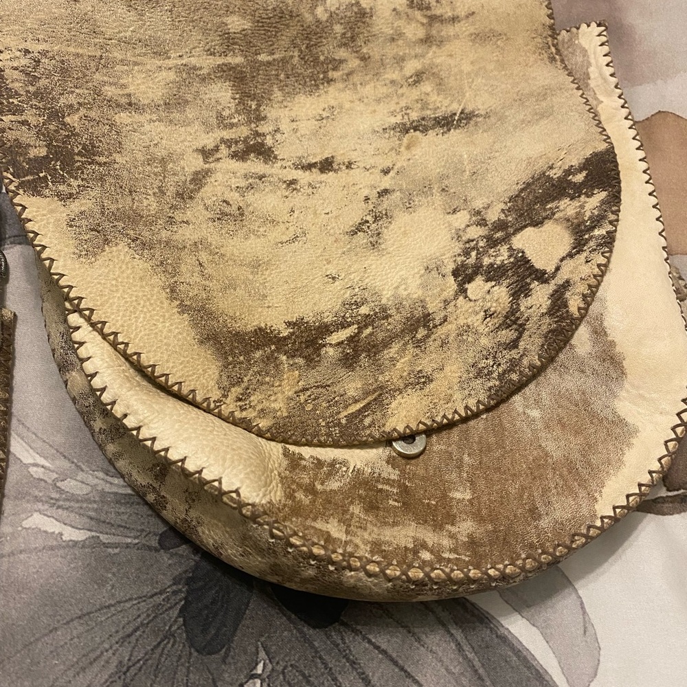 Crossbody bag leather